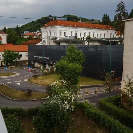 Perfect Apartment Central Brasov Exterior photo